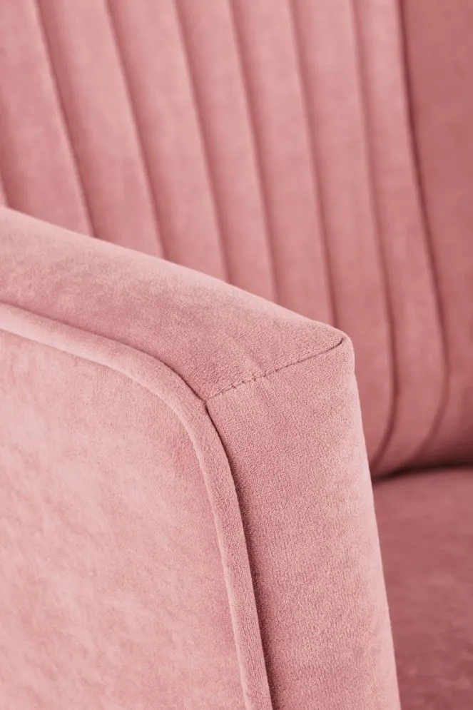 Fotel do salonu DELGADO VELVET różowy na czarnych nogach | MIRAT. styl LOFT