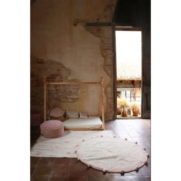 Dywan dziecięcy BUBBLY VINTAGE NUDE 120x120 beżowy z pomponami | MIRAT. w stylu kolekcja