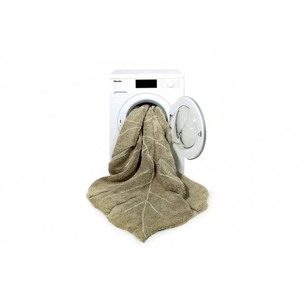 Dywan dziecięcy MONSTERA OLIVE 120x180 oliwkowy w kształcie liścia | MIRAT. w stylu  kolekcja