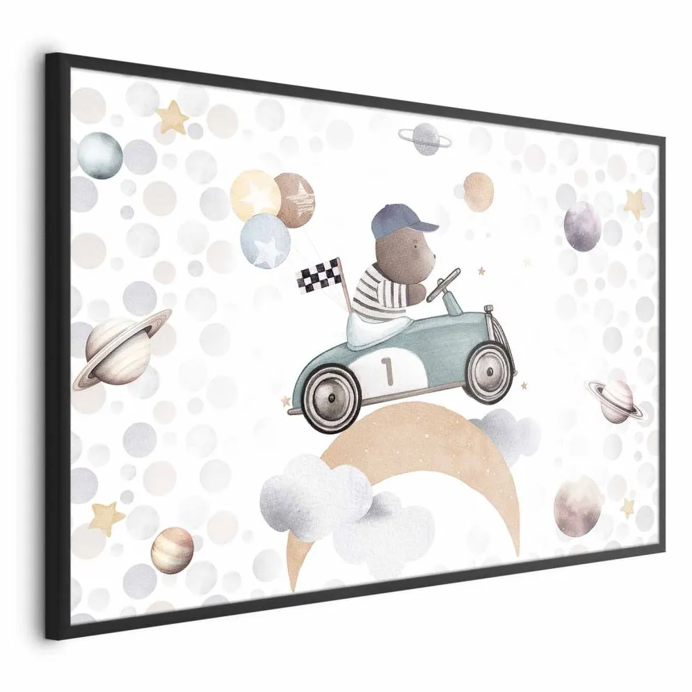 Plakat Miś w wyścigówce 30x21 cm z ramą czarną bez marginesu | MIRAT.