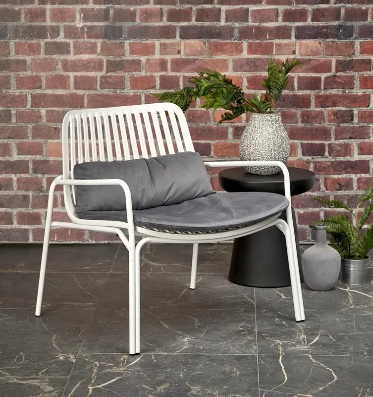 Fotel MELBY biały metalowy I sklep meblowy MIRAT. styl LOFT