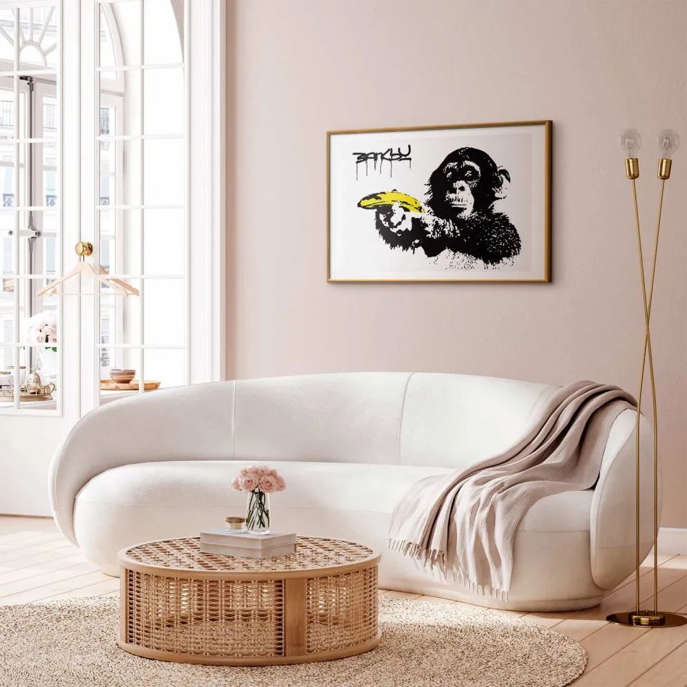Plakat Bananowy pistolet 30x21 cm z ramą złotą z marginesem | MIRAT.