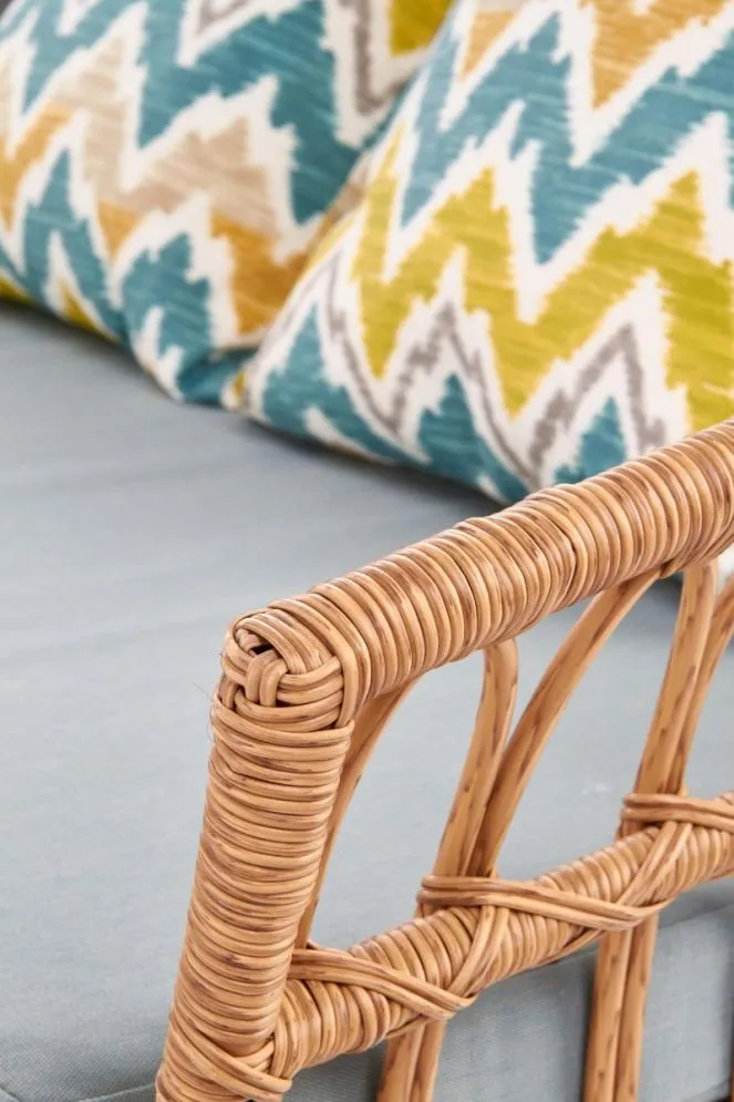 Sofa GARDENA rattanowa z poduszkami na metalowych nogach | MIRAT. kolekcja GARDENA