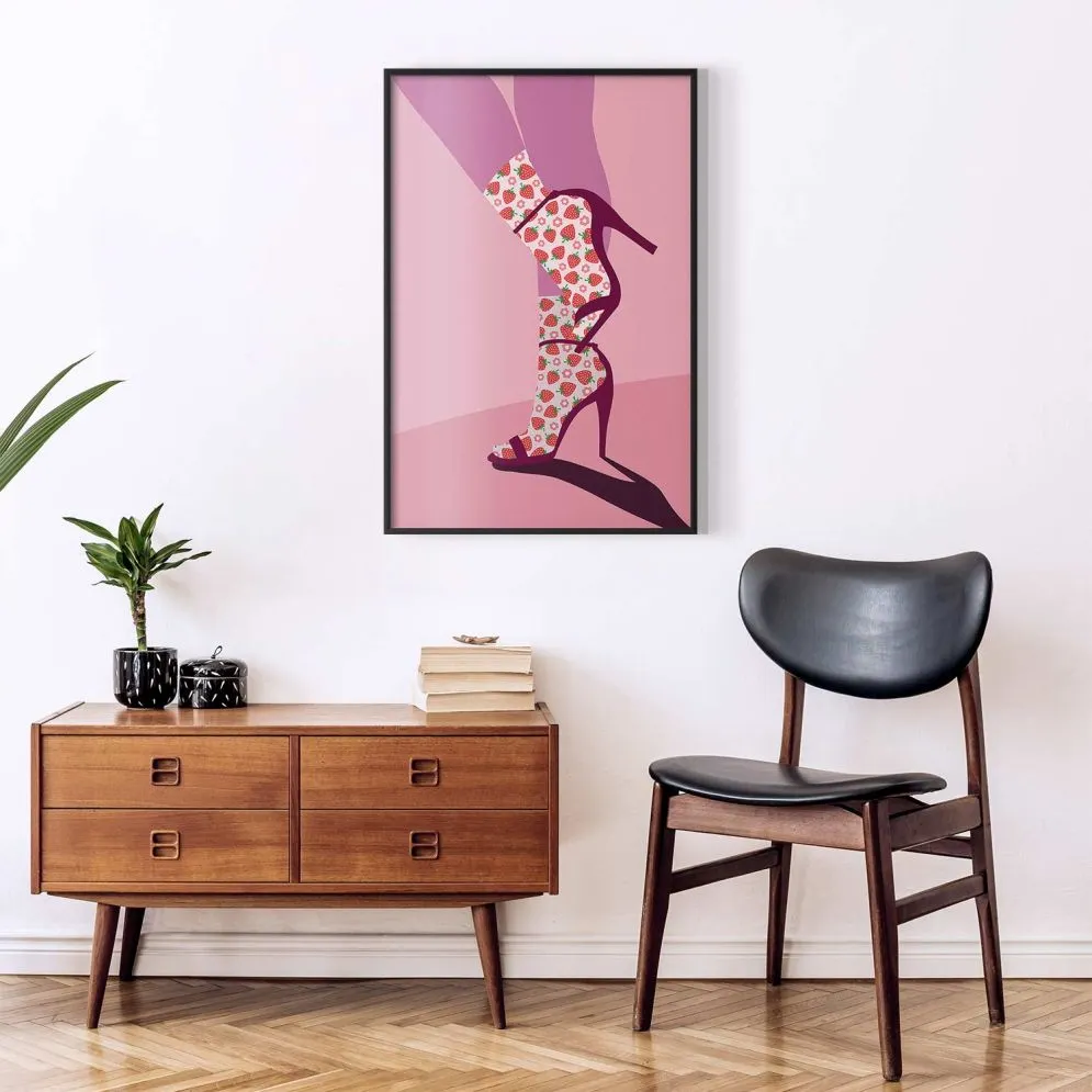 Plakat Skarpetki w truskawki 21x30 cm z ramą czarną bez marginesu | MIRAT.