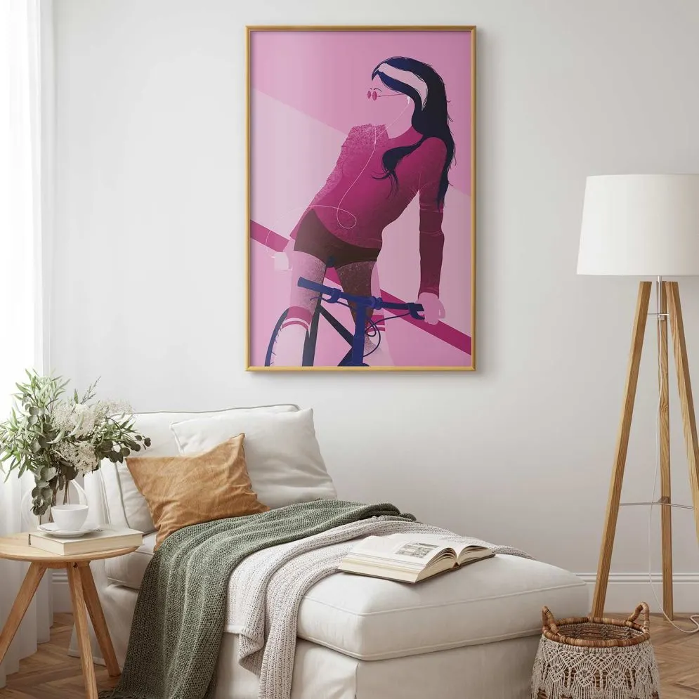 Plakat Kobieta na rowerze 60x90 cm z ramą złotą bez marginesu | MIRAT.