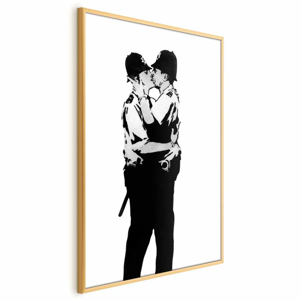 Plakat Kissing Coppers 21x30 cm z ramą złotą bez marginesu | MIRAT.