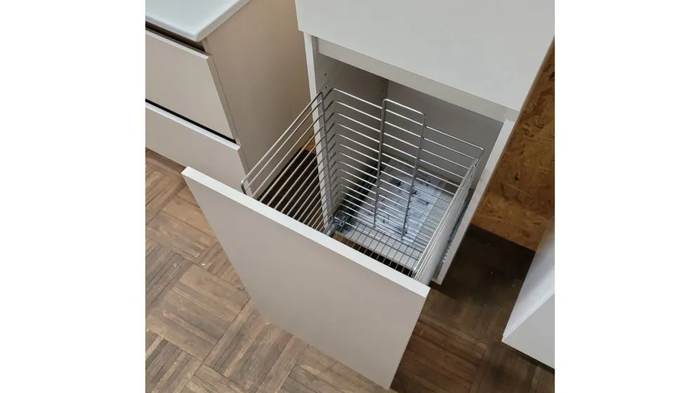 Wysuwany kosz na pranie do szafki wysokiej ARCO 40 cm metalowy | MIRAT  kolekcja ARCO