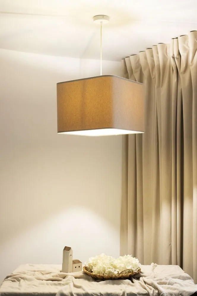 Lampa wisząca KWADRO LEN 007-40w20 jasnobeżowa kwadratowa I sklep meblowy MIRAT.