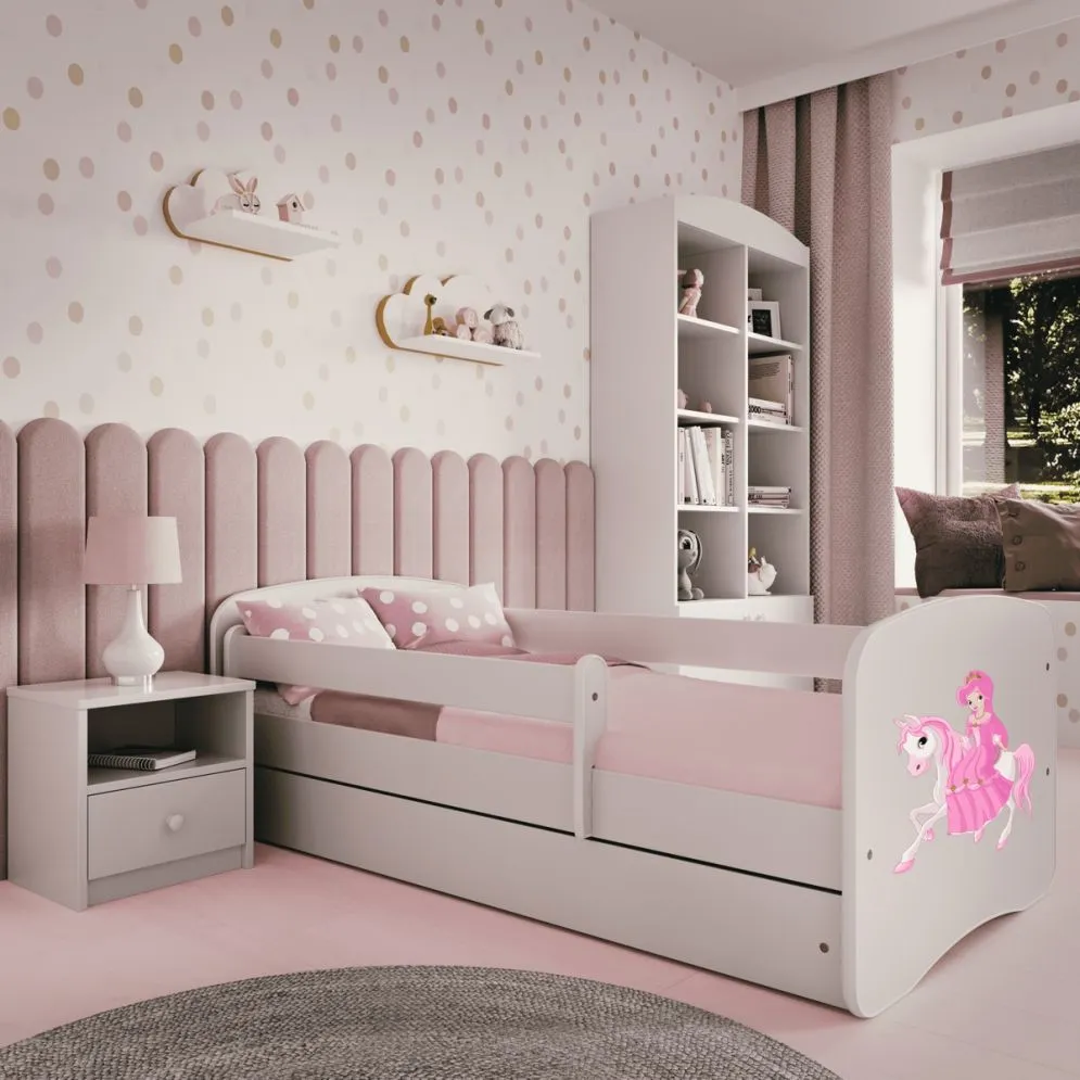 Łóżko dziecięce BABY DREAMS księżniczka na koniu ze stelażem polskie | MIRAT. kolekcja BABY DREAMS