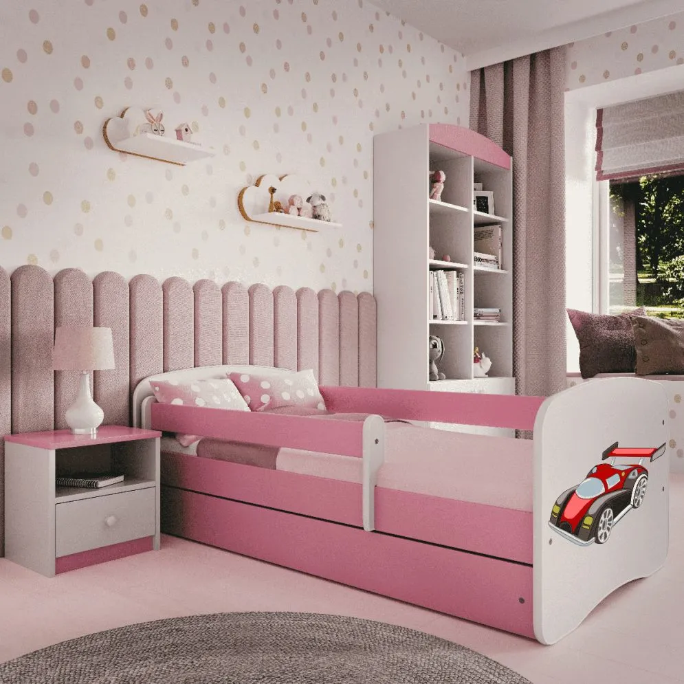 Łóżko dziecięce BABY DREAMS auto wyścigowe dla chłopca z materacem | MIRAT. kolekcja BABY DREAMS