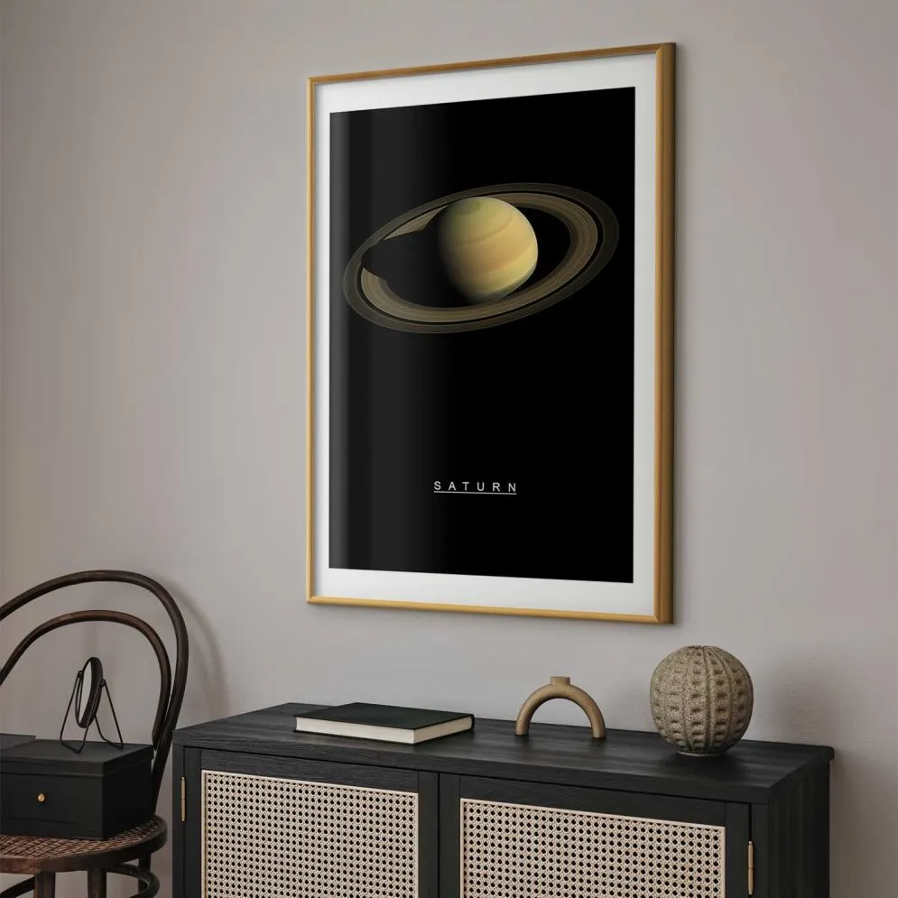 Plakat Saturn 21x30 cm z ramą złotą z marginesem | MIRAT.