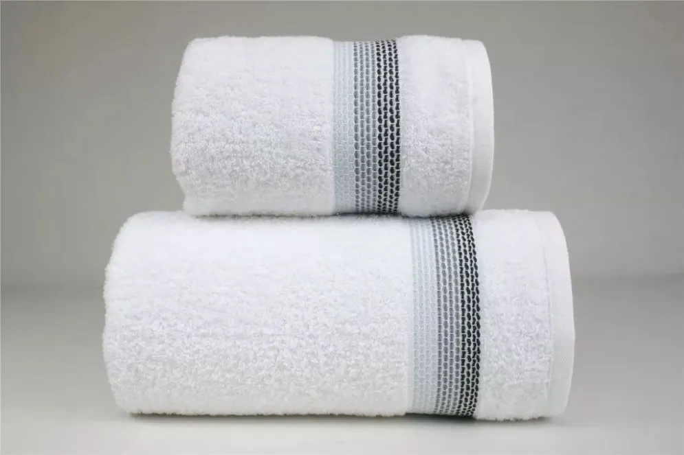 Ręcznik Frotex Ombre 50x90 Biały 450 g/m2 Premium szybkoschnący I sklep meblowy MIRAT.
