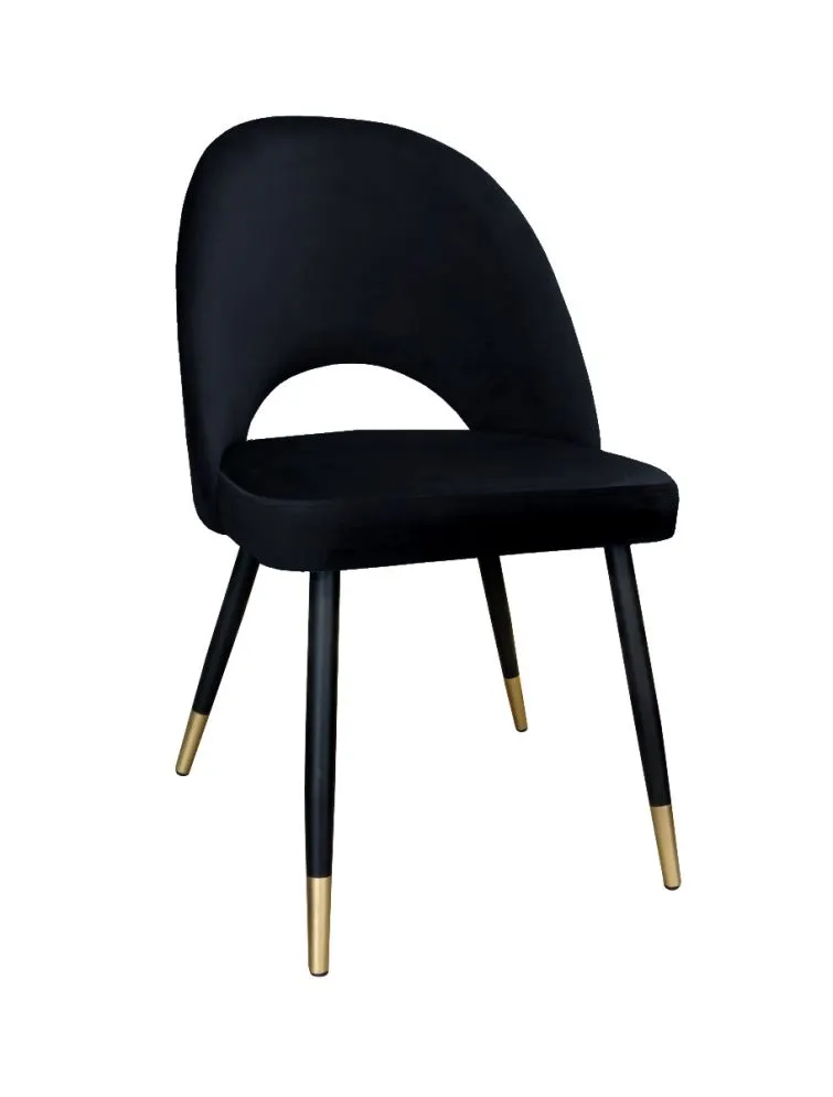 Krzesło ISKAR VELVET GOLD czarne tapicerowane do salonu | MIRAT. w stylu GLAMOUR kolekcja