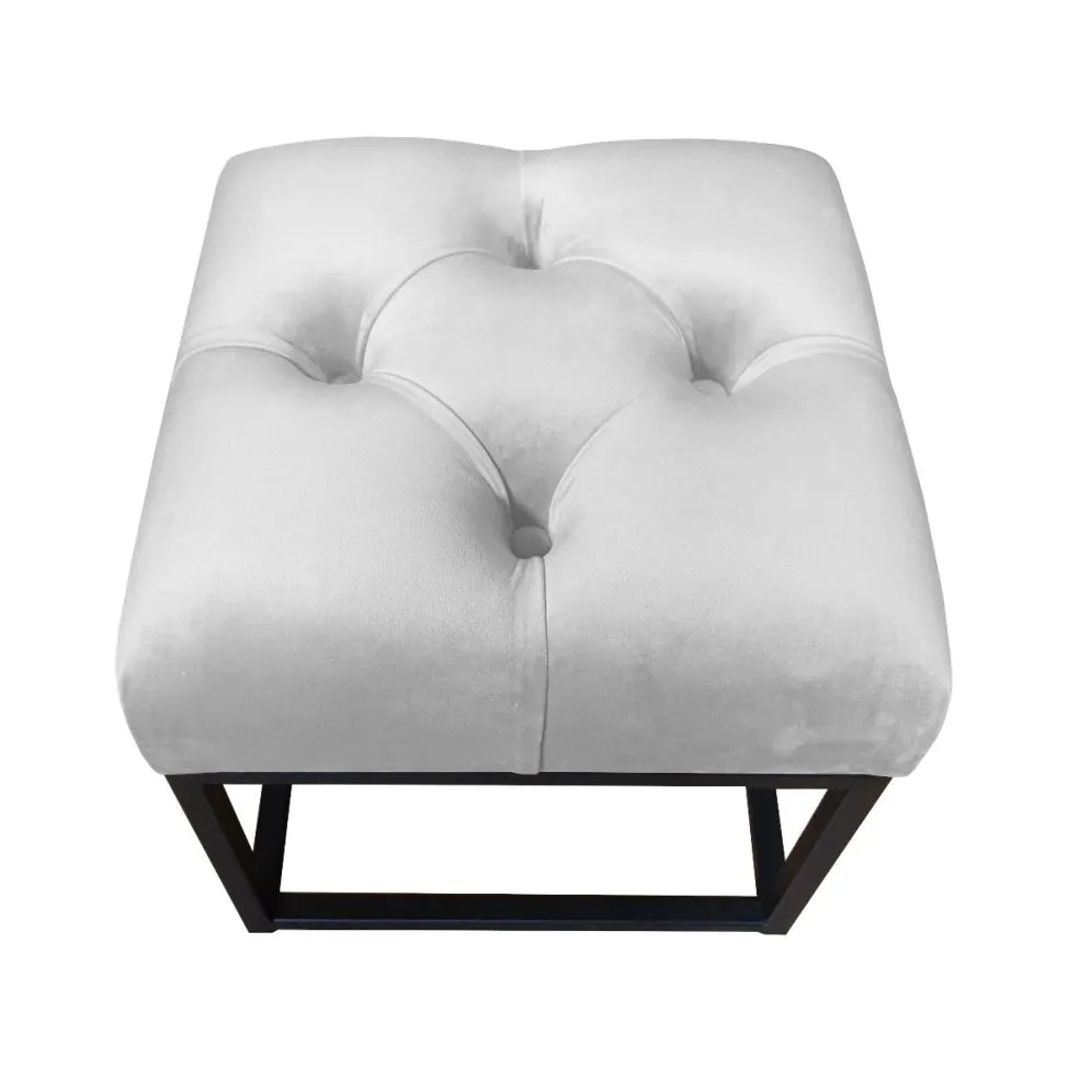 Pufa CHARLIE MG VELVET jasnoszara pikowana na metalowych nogach | MIRAT. w stylu GLAMOUR, LOFT kolekcja