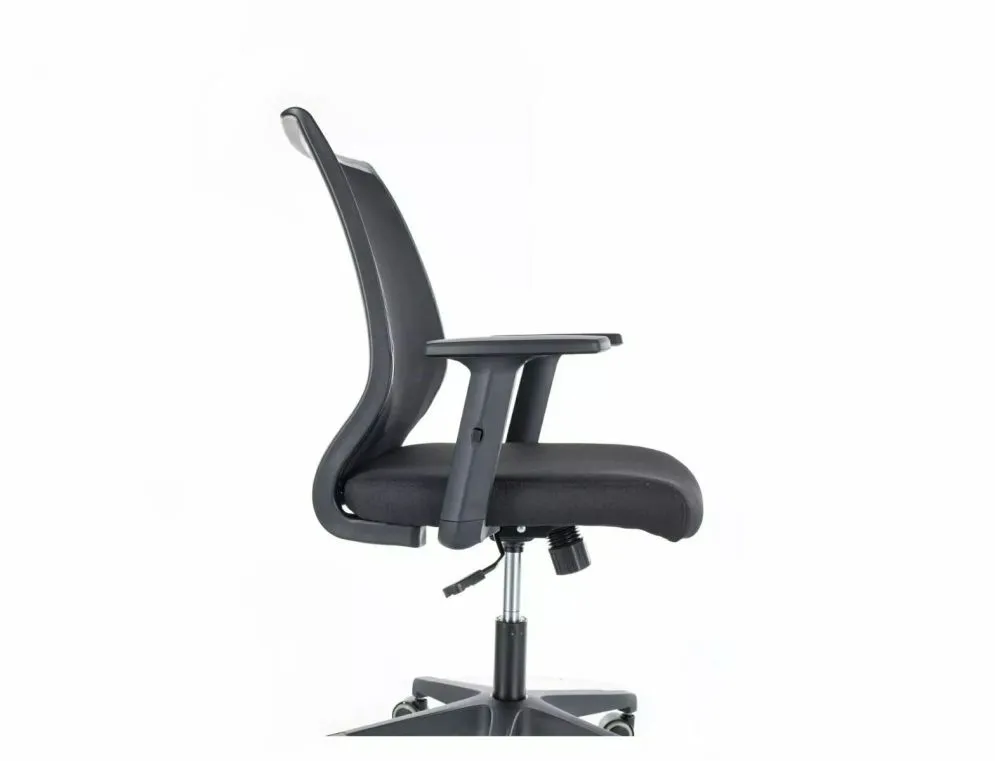 Fotel biurowy Q-320R czarny z mechanizmem TILT I sklep meblowy MIRAT.