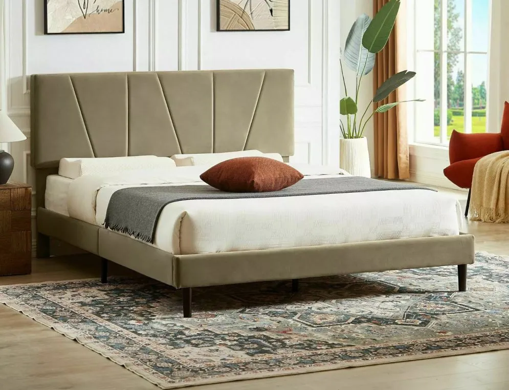Łóżko tapicerowane SAVANA VELVET 140x200 beżowe w stylu glamour I sklep meblowy MIRAT. styl GLAMOUR