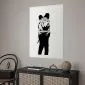 Plakat Kissing Coppers 60x90 cm bez ramy z marginesem | MIRAT.