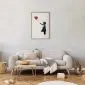 Plakat Banksy: Dziewczynka 60x90 cm z ramą złotą z marginesem | MIRAT.