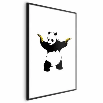 Plakat Panda with Guns 60x90 cm z ramą czarną z marginesem
