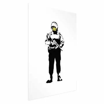 Plakat Uśmiechnięty policjant 40x60 cm bez ramy z marginesem