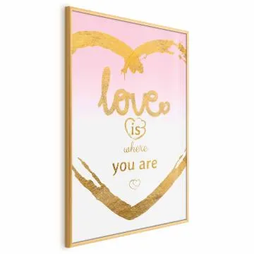 Plakat Love Is 21x30 cm z ramą złotą bez marginesu